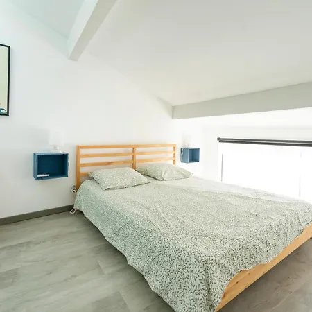 Charmante Maison à 200m De La Casa vacanze *